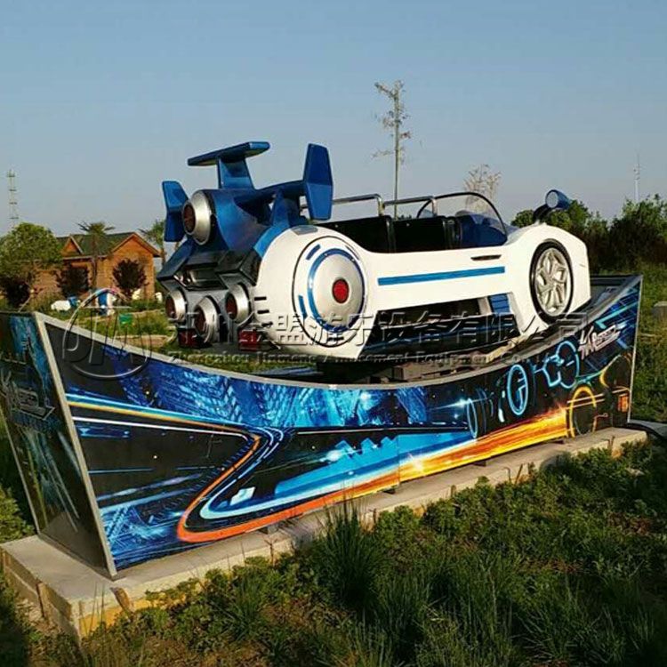 彎月飄車（chē）,彎月飛車