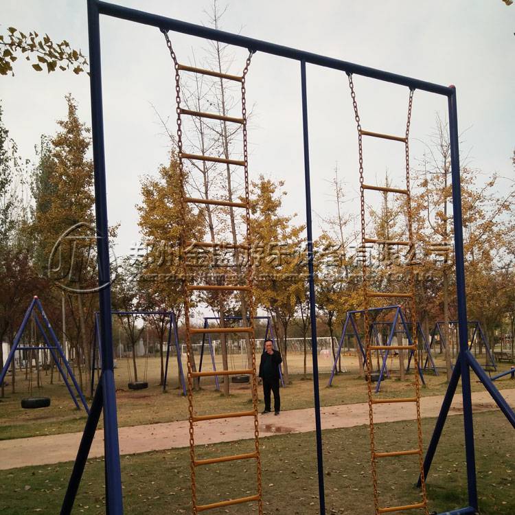 雲梯_體能樂園