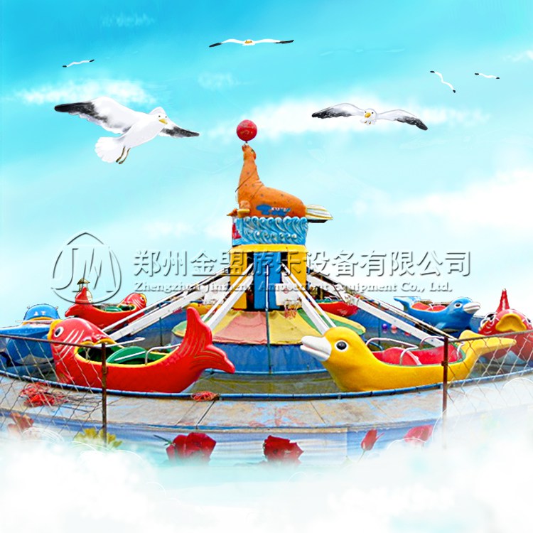海豚戲水（shuǐ）